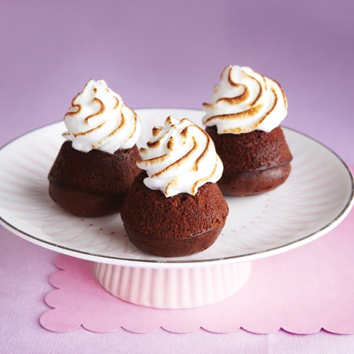 MiniChocolateHazelnutCakes_Article