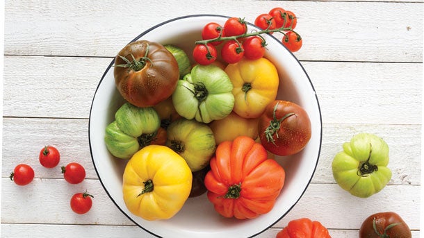 CLEAN-EATING-4.27.1523932-tomatoe