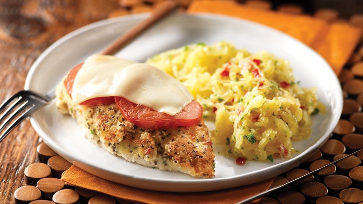 Nut and Seed Crusted Chicken Parmesan with Spaghetti Squash Aglio e Olio Nut and Seed Crusted Chicken Parmesan with Spaghetti Squash Aglio e Olio
