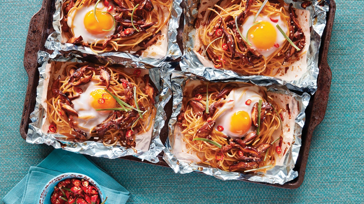 Ginger Shiitake Noodle Foil Packs with Eggs
