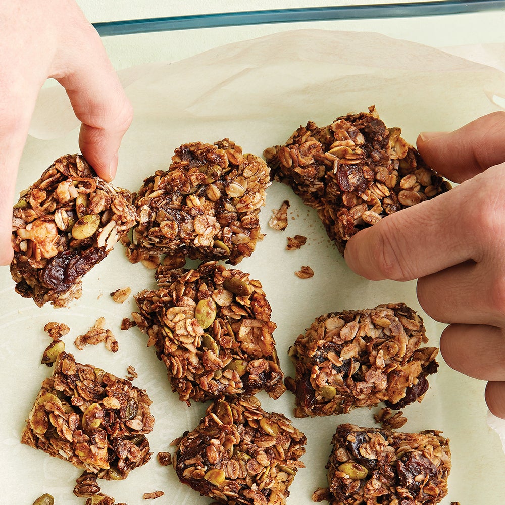 Chocolate Cherry Granola Bars-image
