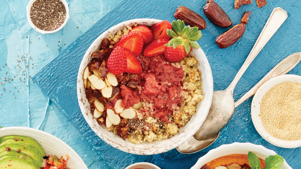 Peanut Butter & Warm Strawberry Jam Quinoa Bowl Clean Breakfast Bowls