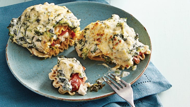 Creamy Chicken and Spinach Lasagna Rolls Chicken and spinach lasagne rolls recipe