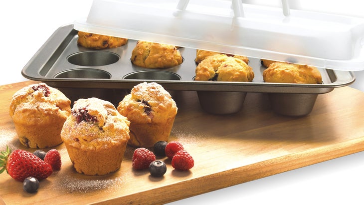 Blueberry Crumble Muffins lowfat low cholesterol breakfast recipe