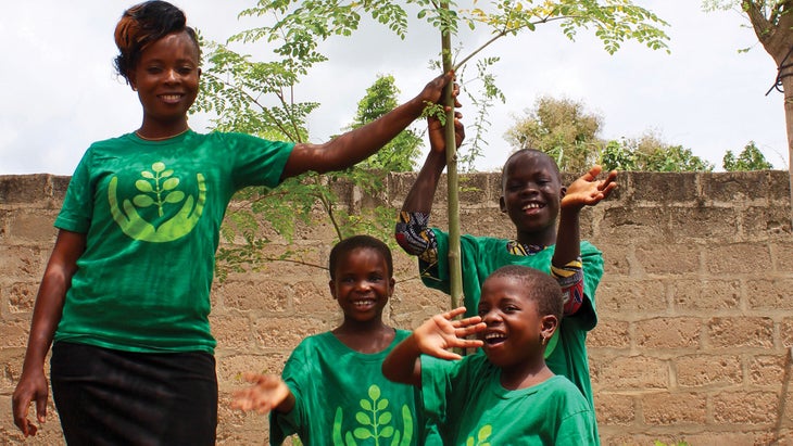 Kate-West-Africa,-Kids-in-Kuli-Kuli-Shirts_92-web None