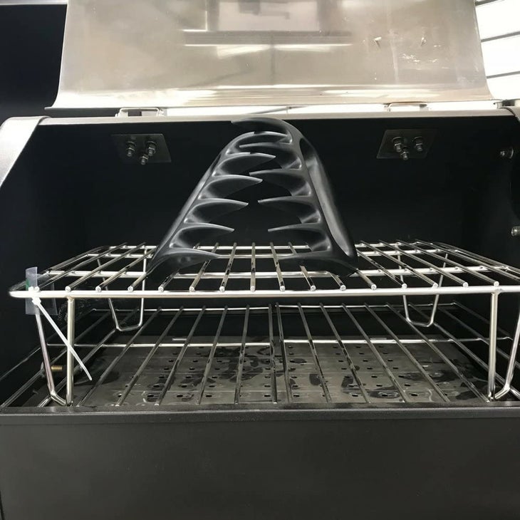 grill4 None