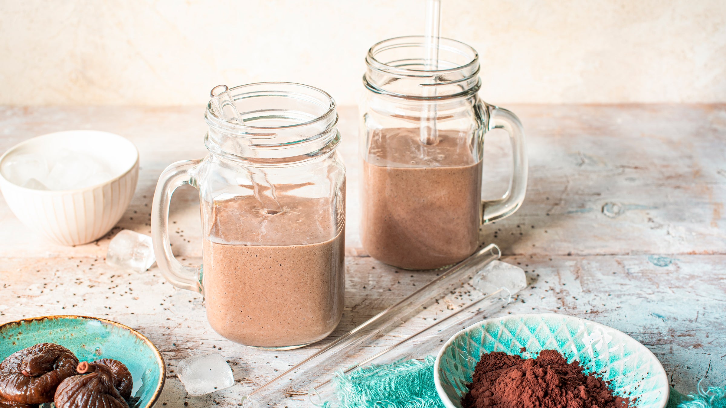 chocolate tahini smoothie