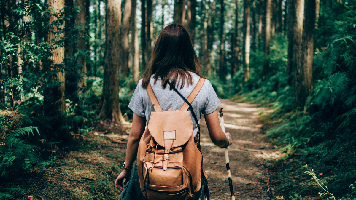 7 Instant Happiness Hacks That’ll Improve Your Mood
