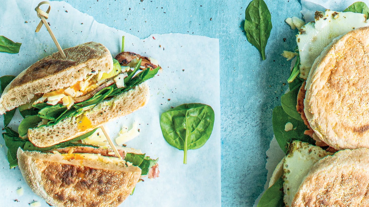 Pesto Egg Breakfast Sandwich - Clean Eating
