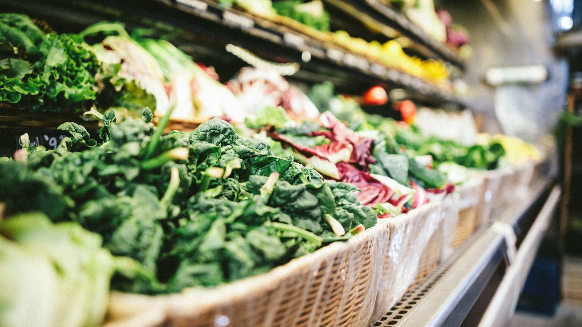 I’m a Registered Dietitian, and These Are the 10 Immune-Boosting Foods I Always Add to My Cart