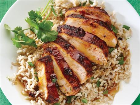30LowCalMeals17 Orange Chipotle Chicken with Cilantro Rice recipe