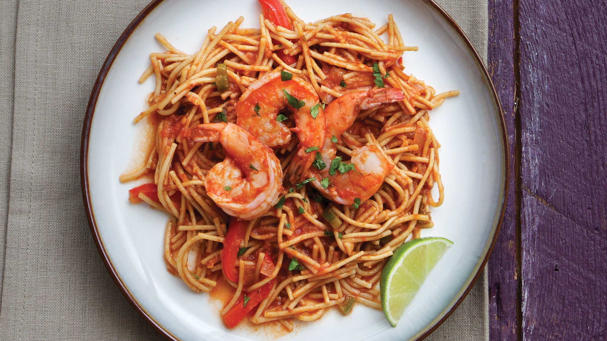 Spanish-Style Fideos with Shrimp or Egg