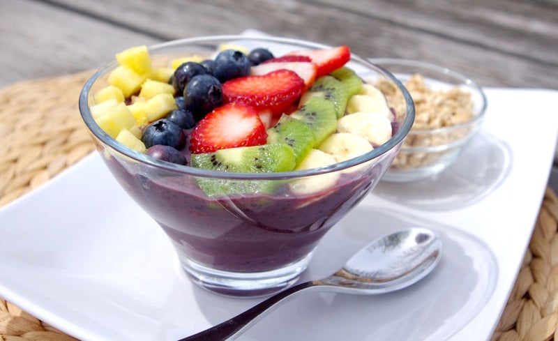 acai-bowl-hawaii-rainbow-fruit-landscape Hawaii 5-0 Rainbow Acai Bowl recipe
