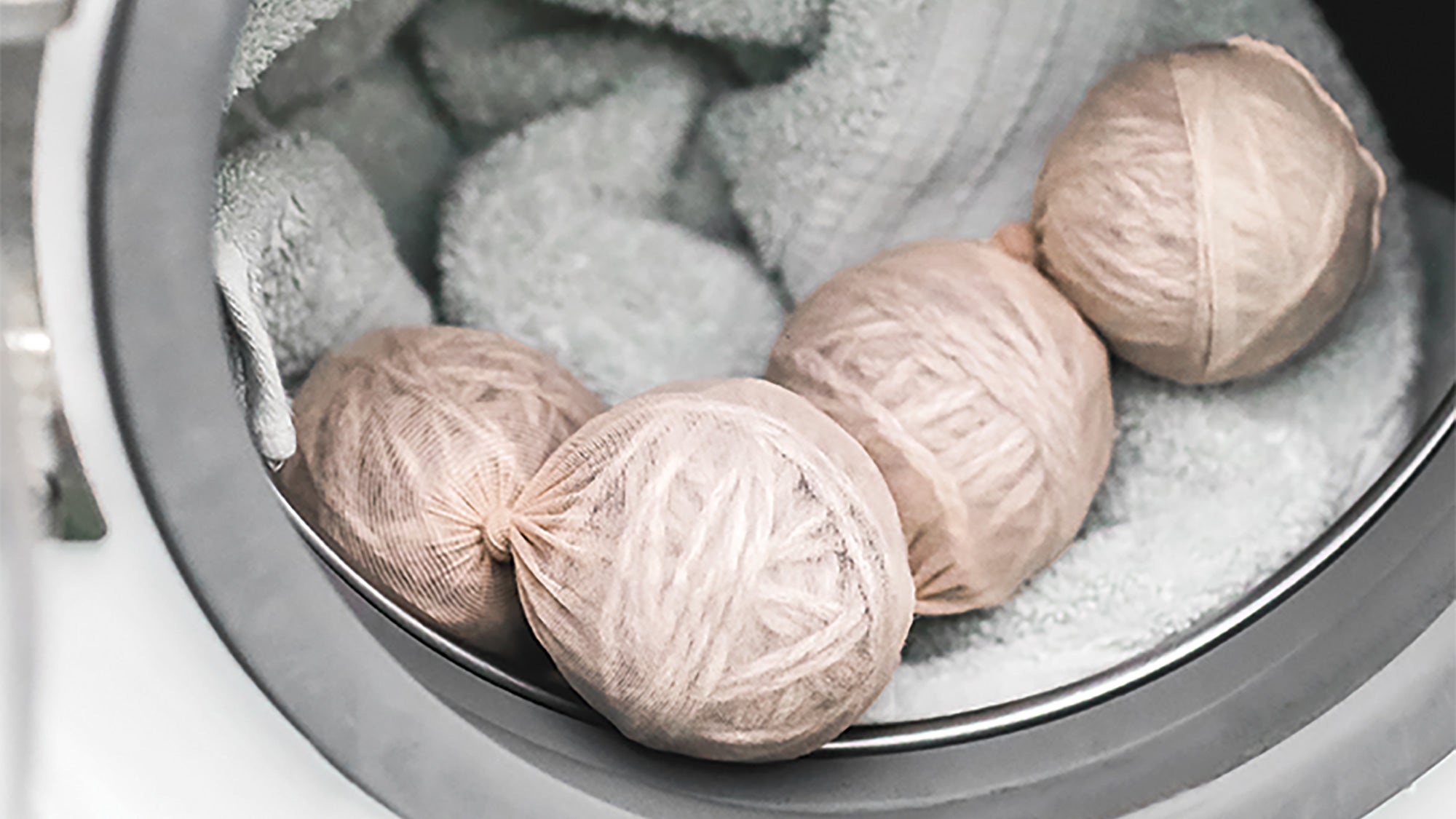 BNB_Natural-Dryer-Balls-6-73-web 100% Natural Dryer Balls