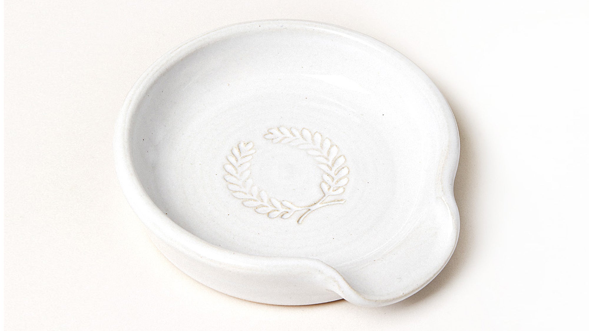 GIFTS_Laurel-Spoon-Rest_83-WEB Laurel Spoon Rest