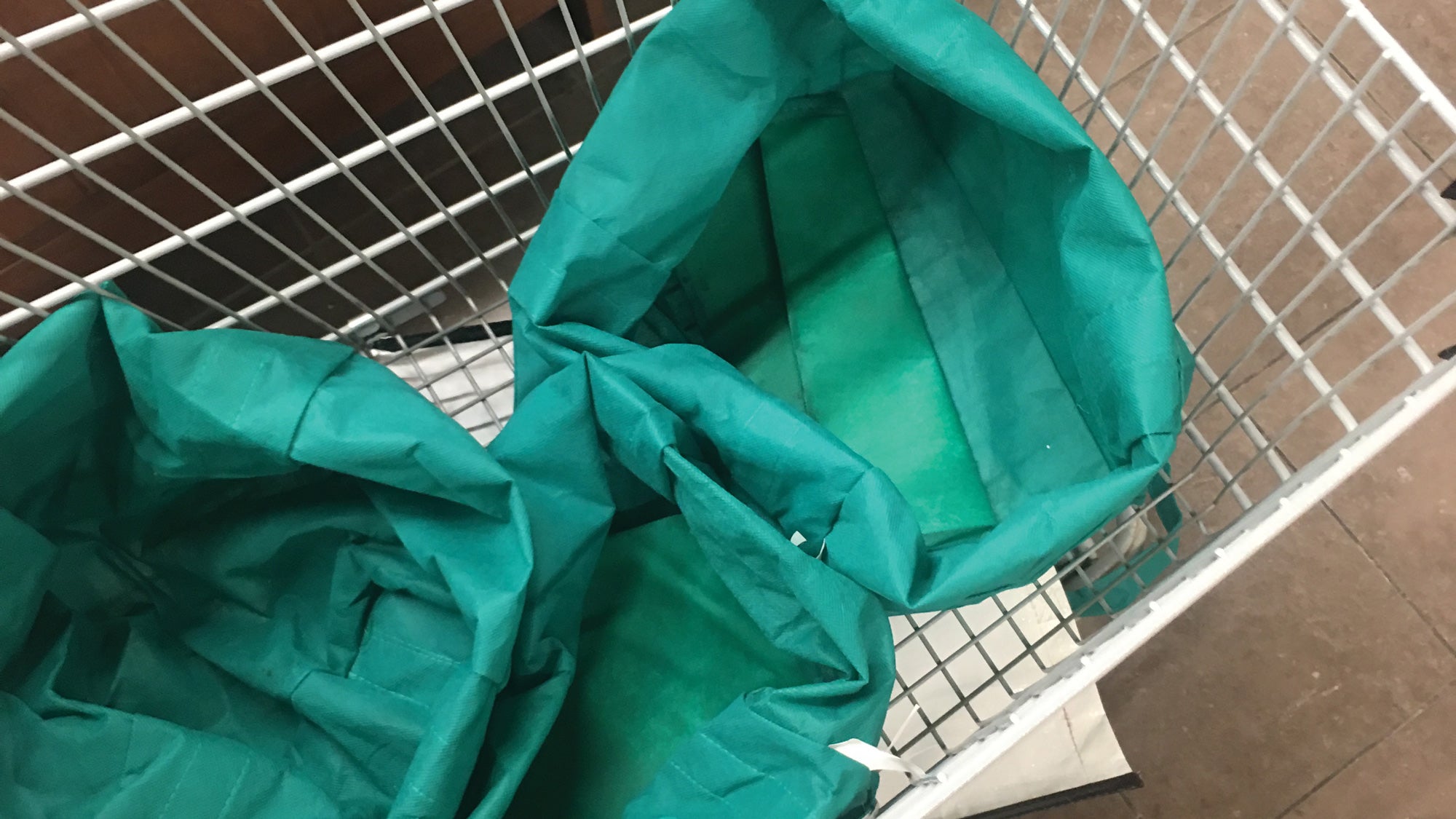 PLASTICS_Plastic-Bag-Alt-Inset_85-WEB None
