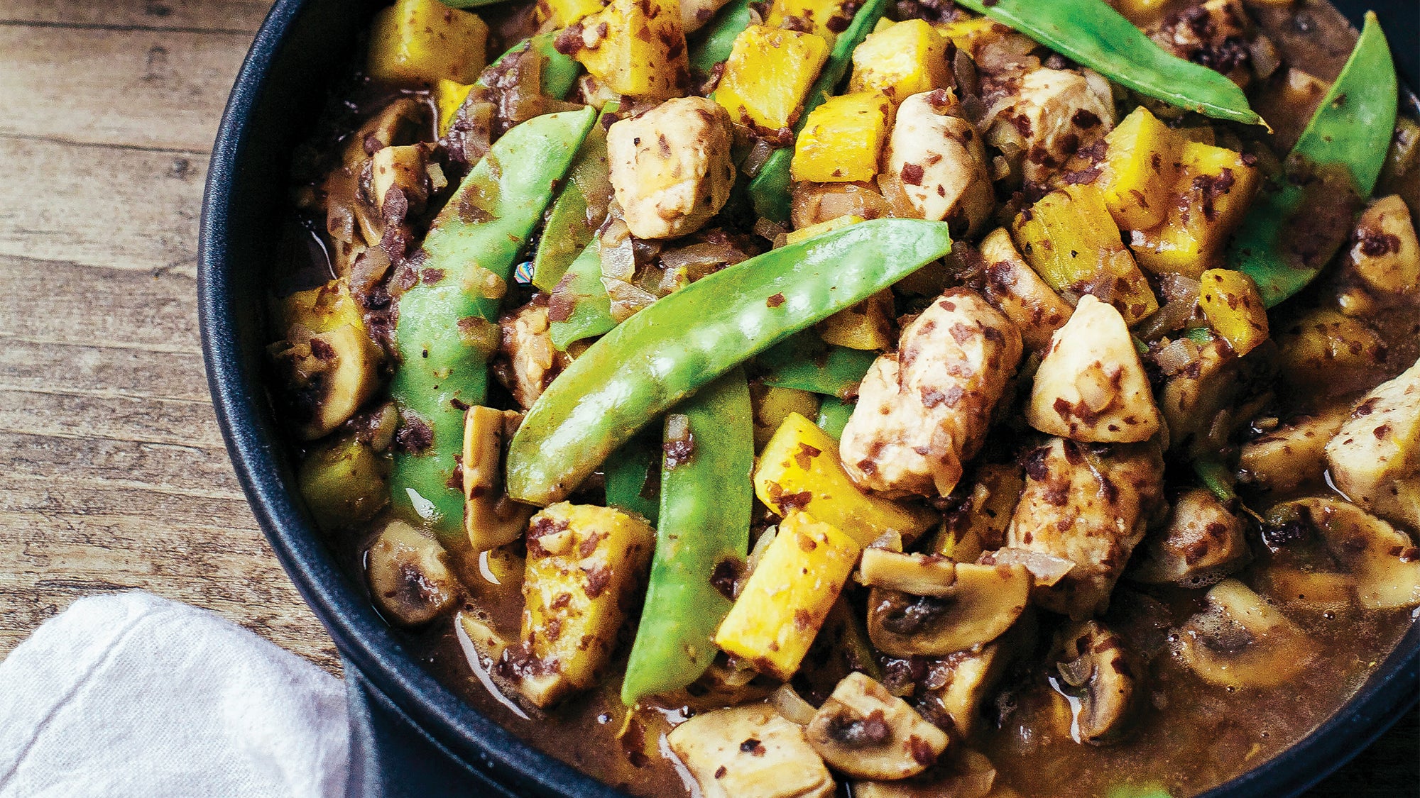 Pineapple Chicken Stir Fry with Black Bean Sauce Pineapple Chicken Stir Fry with Black Bean Sauce