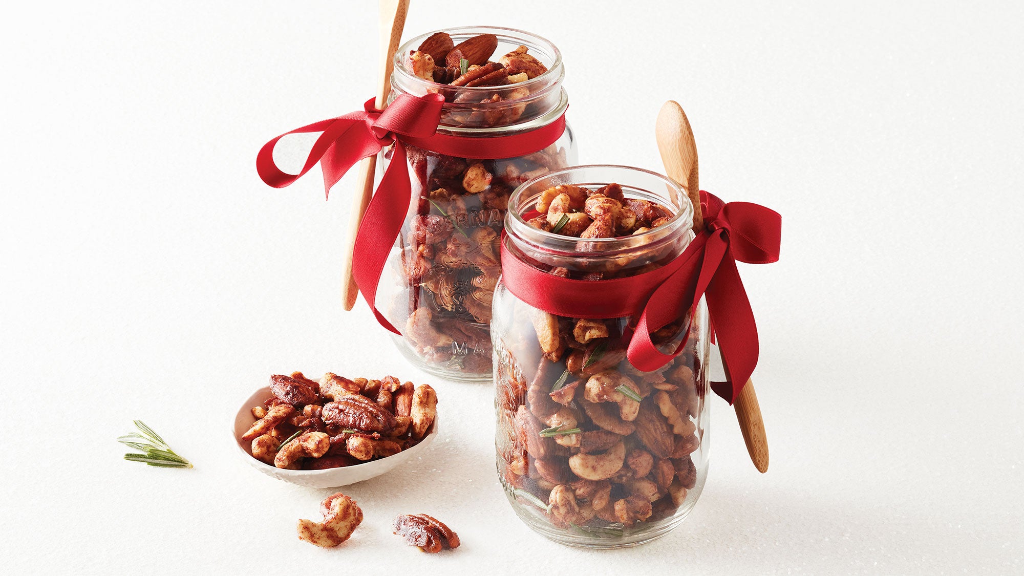 Spicy-Sweet Mixed Nuts recipe